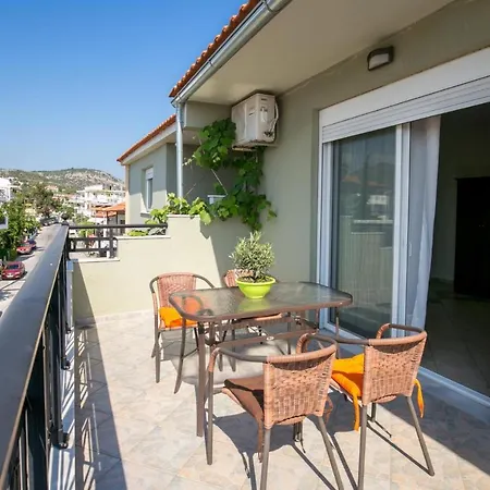 Апартаменты Lina *