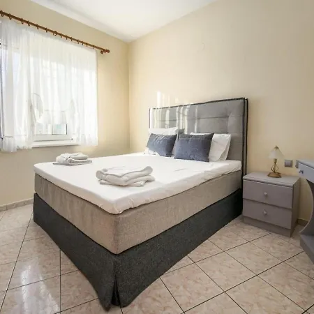 Апартаменты Lina *