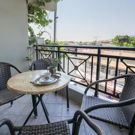 Lina Apartment *